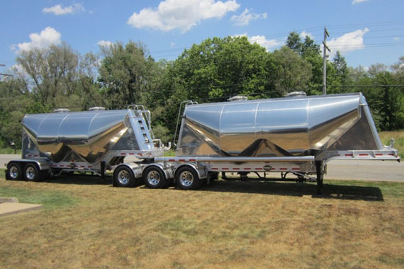 Pneumatic Tank Trailer